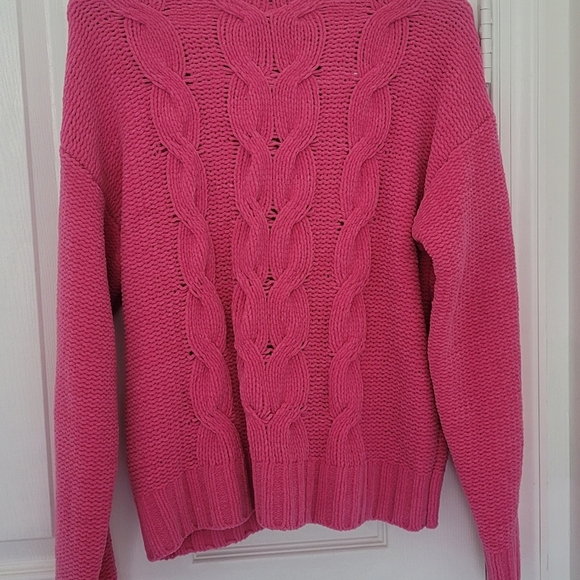 American Eagle Women's Pink Cable Knit Sweater - Picture 3 of 6